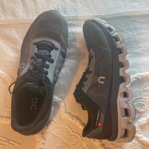 On Cloudflow 4 Running Shoe Fade Iron